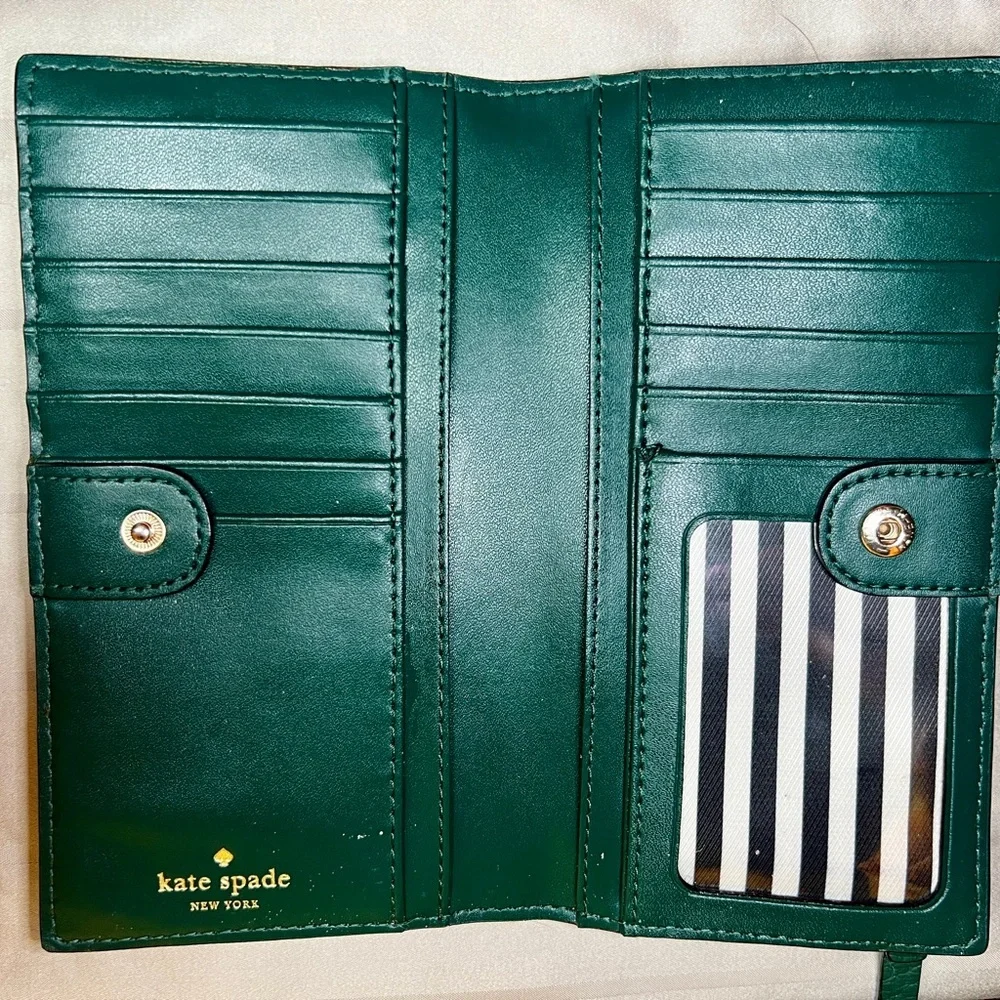kate spade Green Leather Shoulder Bag with Matching Wallet